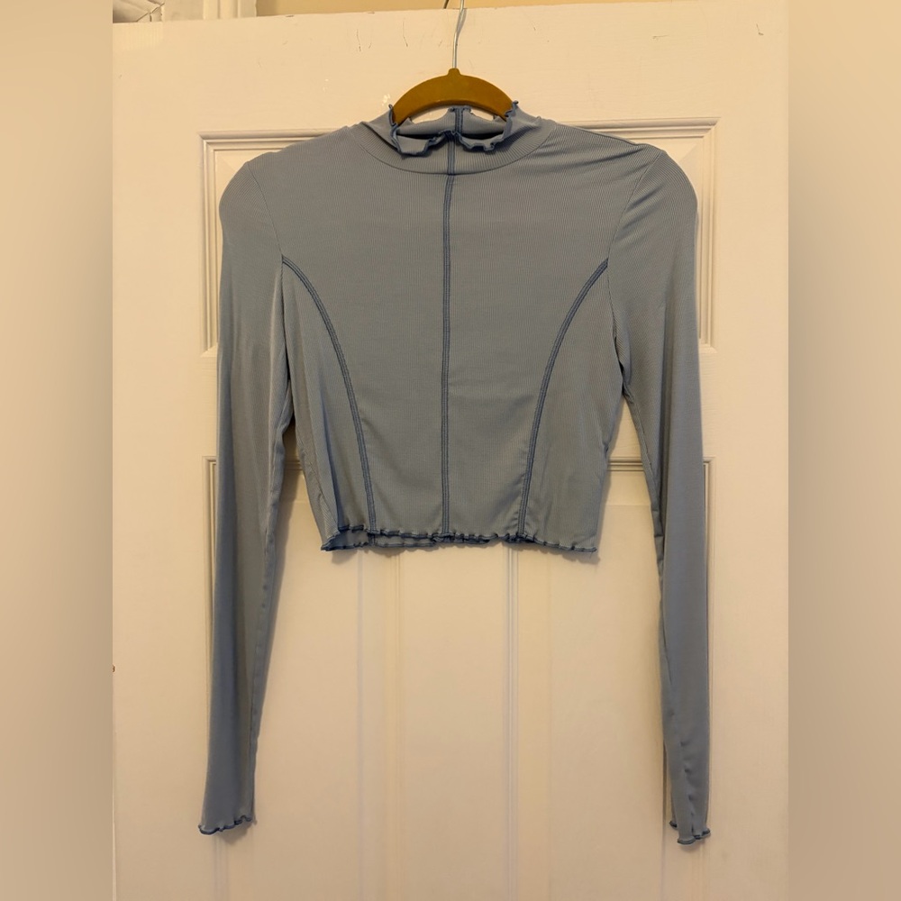 Aritzia Sunday Best Baby Blue Crop Top with Piping Detail